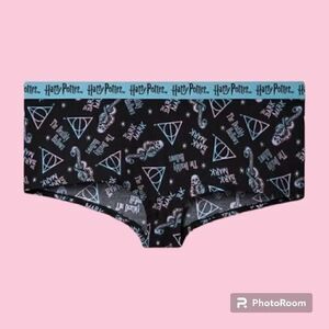 5X 28W Torrid Black Blue Harry Potter Boyshort Panty Deathly Hallows Snake Skull